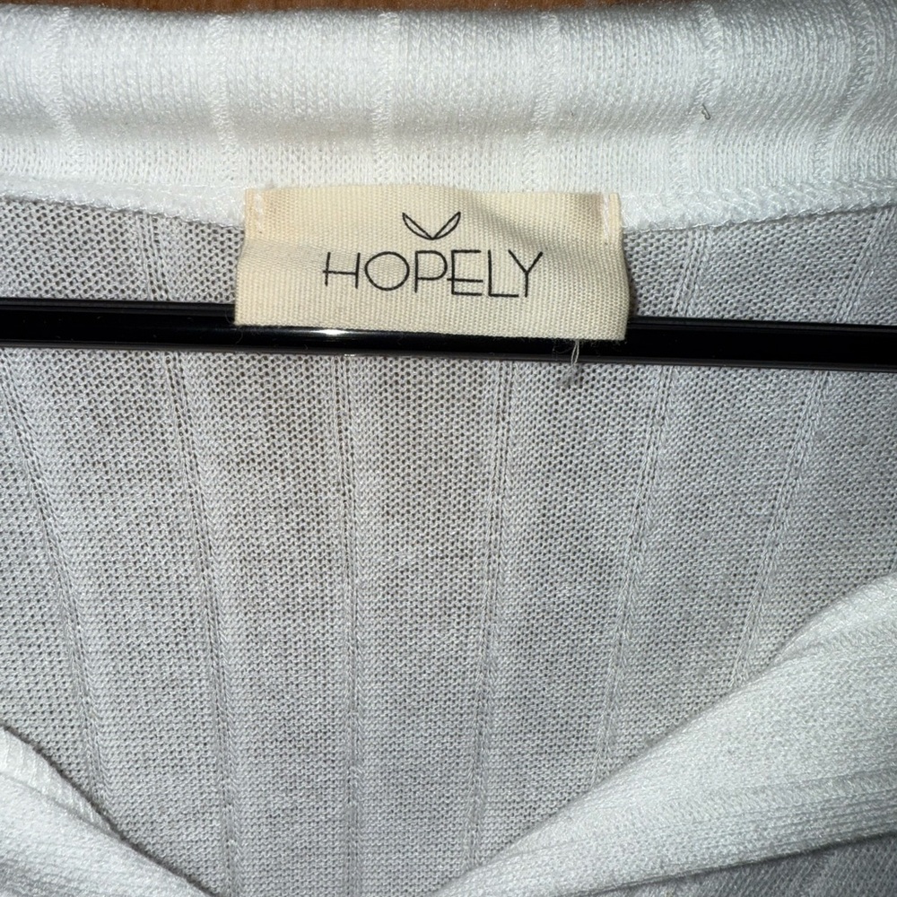 Women’s Collared Top - Picture 4 of 5
